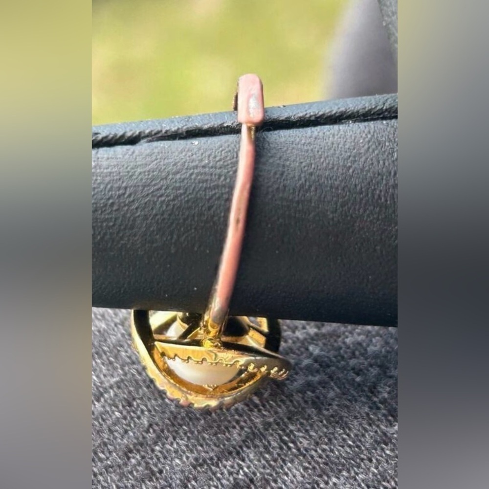 Adjustable Gold plated Faux Pearl Cocktail Ring Vintage Costume Jewelry - Picture 7 of 10